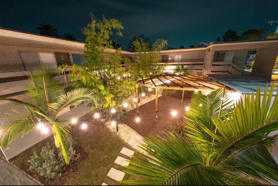 Modern Westshore Apartment Tampa Luaran gambar